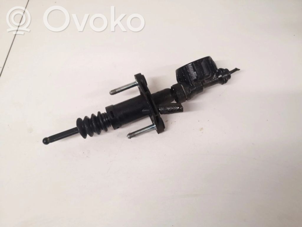 Główny cylinder sprzęgła   24412670,24412670