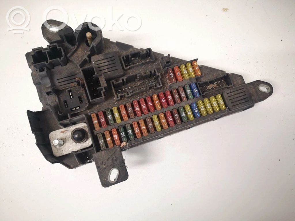 BMW 5 E60 E61 Fuse box set 