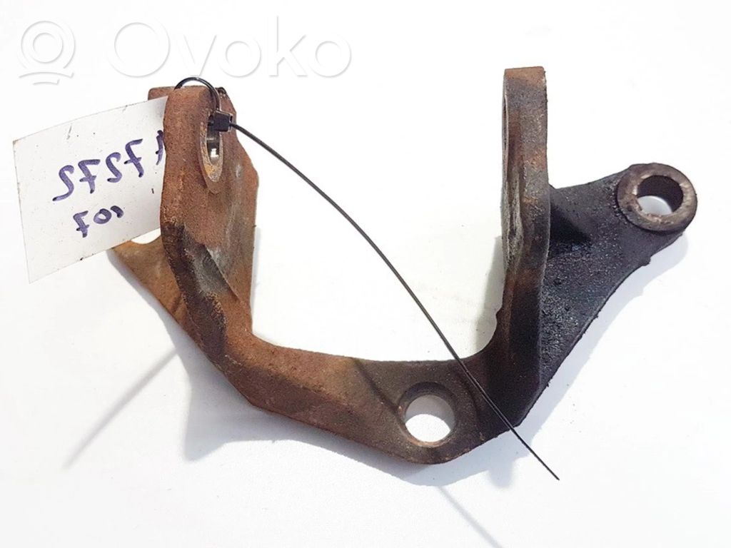 Engine mounting bracket   GR1L,YB44,GR1L,YB44