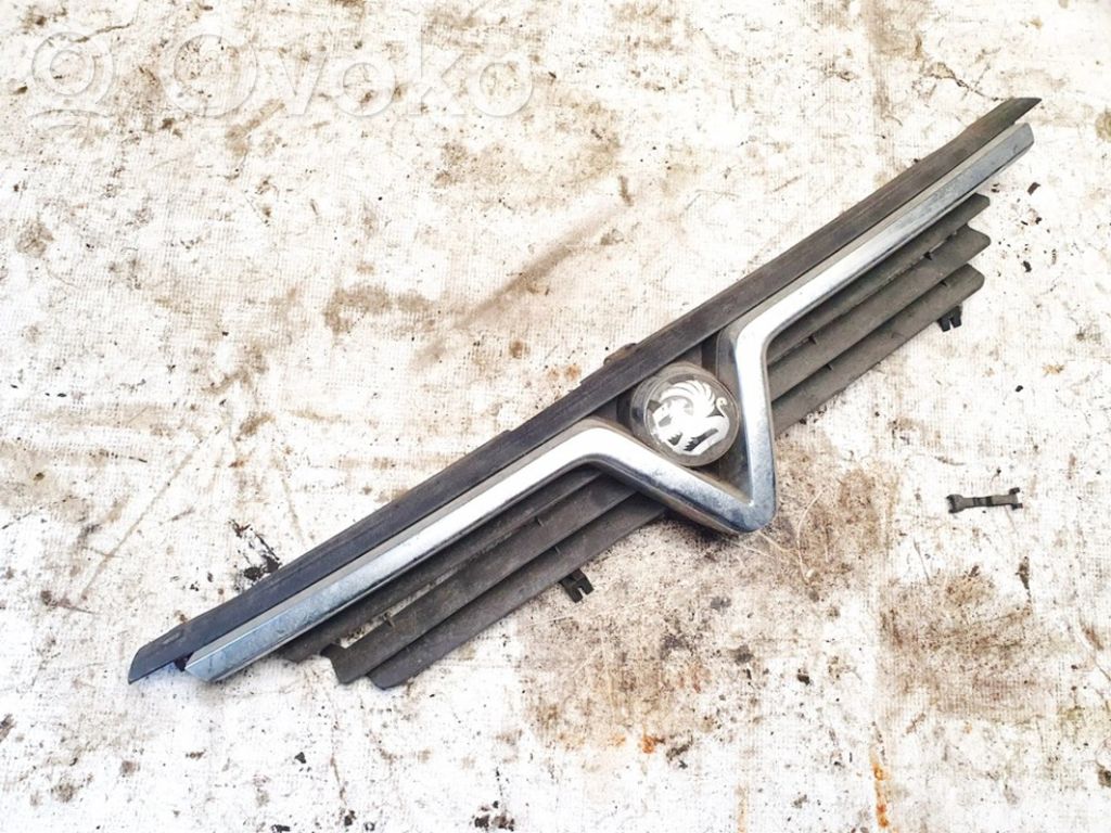 Opel Vectra B Front grill 