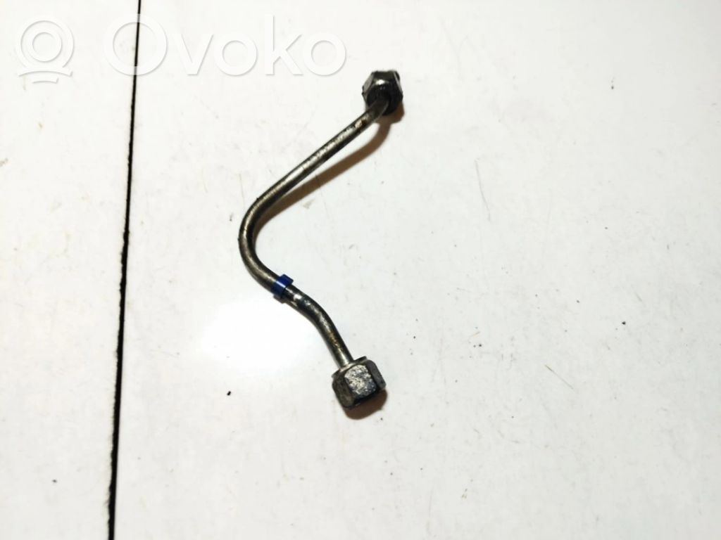 Tubo carburante