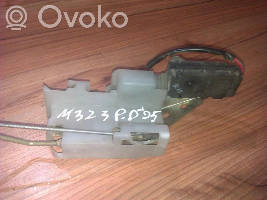 Mazda 323 Încuietoare ușă față 