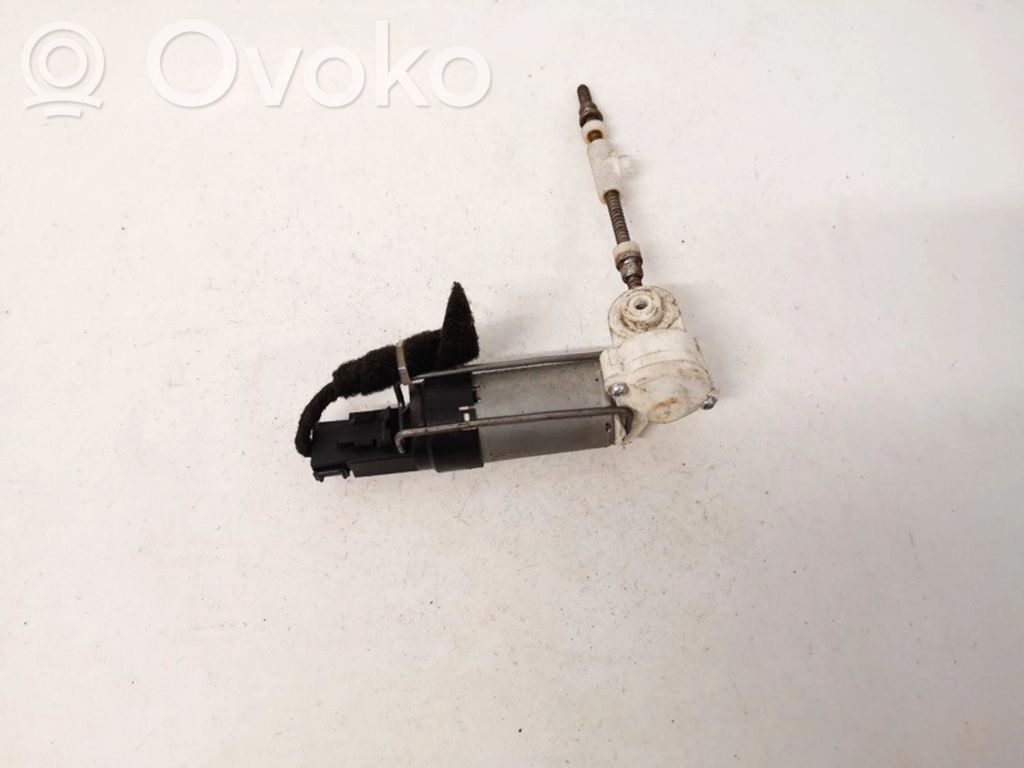 Audi A4 S4 B7 8E 8H Istuimen säätömoottori 