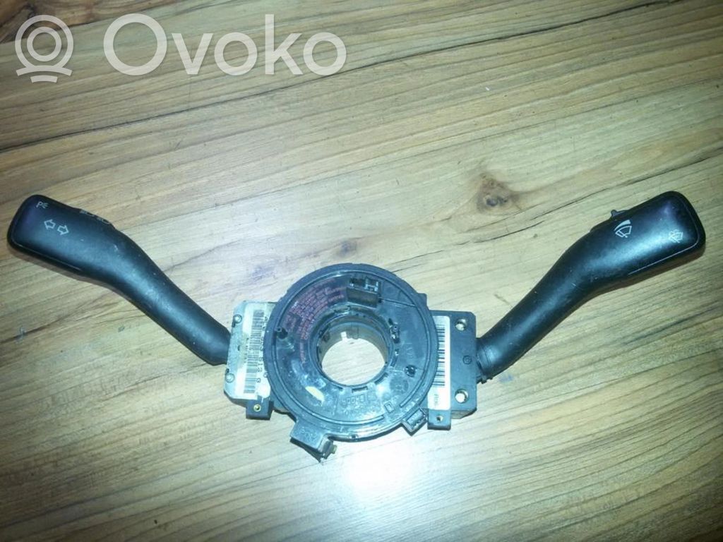Audi A3 S3 8L Leva/interruttore dell’indicatore di direzione e tergicristallo