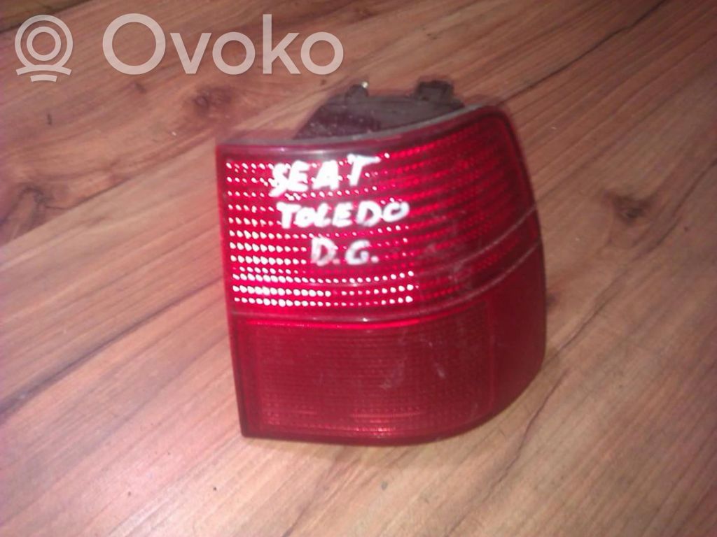 Seat Toledo I (1L) Takavalot 