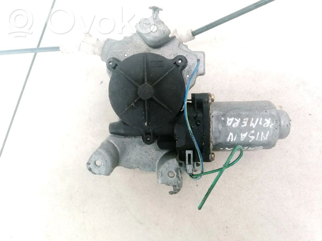 Nissan Primera Silniczek podnoszenia szyby drzwi tylnych 