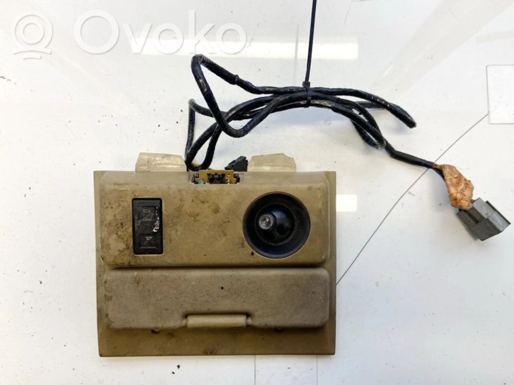 Renault 25 Etuistuimen valo 