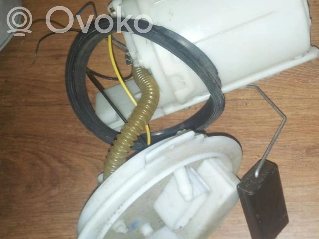 Volkswagen Golf Plus Pompa carburante immersa