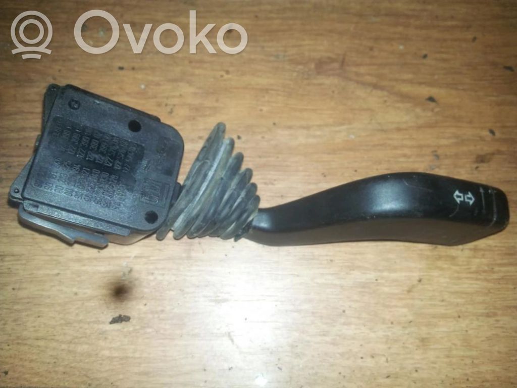 Opel Omega B1 Manetă semnalizator 