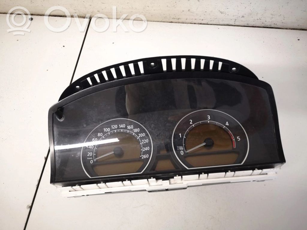 BMW 7 E65 E66 Nopeusmittari (mittaristo) 