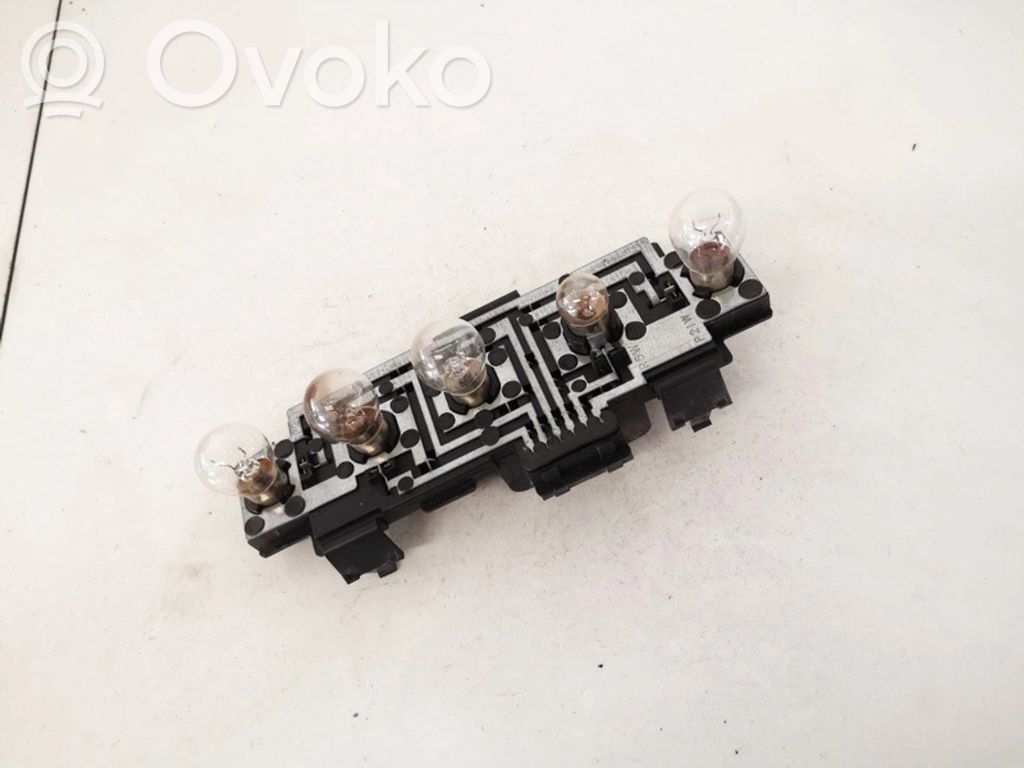 Skoda Octavia Mk1 (1U) Suport becuri lampă spate 