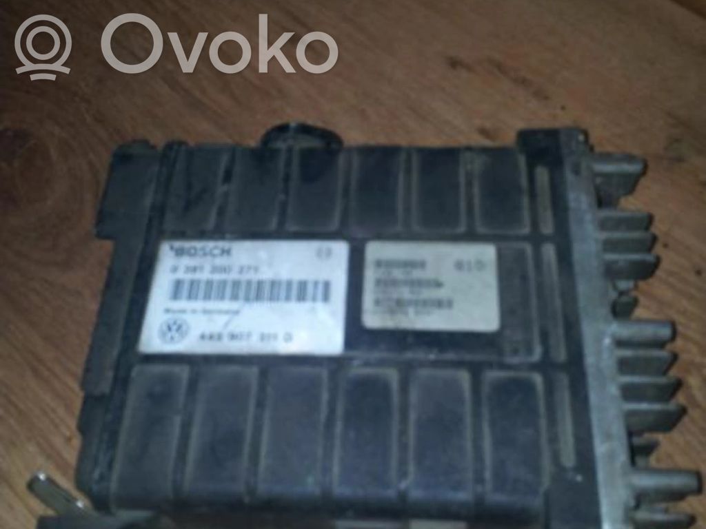 Unitate/modul de control motor   0261200271,443907311D,0261200271,443907311D