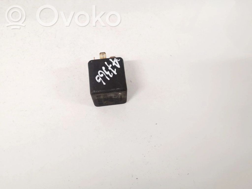 Audi 100 S4 C4 Otros relés 