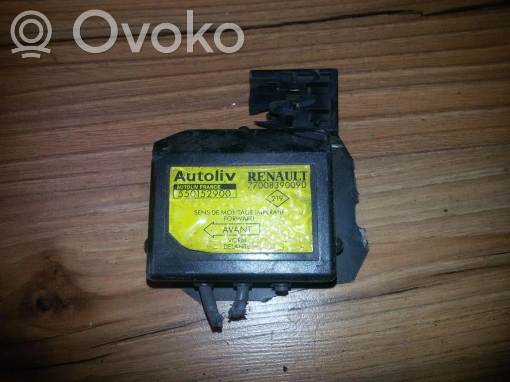 Renault 19 Airbag control unit/module 