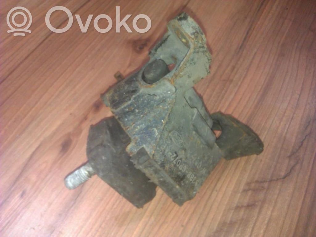 Ford Mondeo MK I Engine mount bracket 