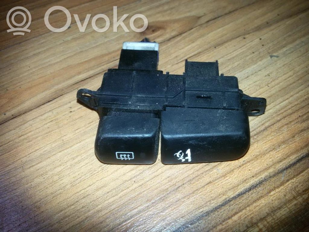 Mitsubishi Carisma Comutator încălzire parbriz/lunetă 