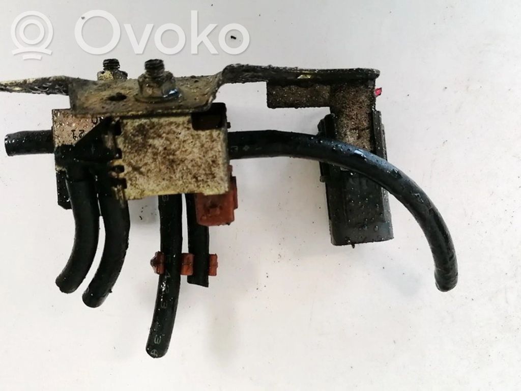 Nissan Almera Tino Solenoid supapă turbosuflantă 
