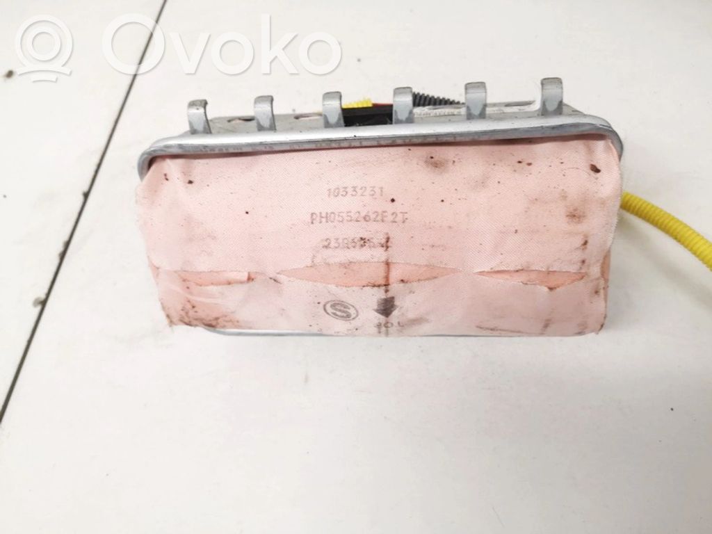 Subaru Legacy Airbag del pasajero 