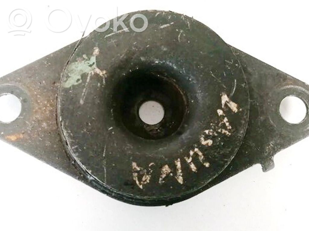Renault Laguna I Engine mount bracket 