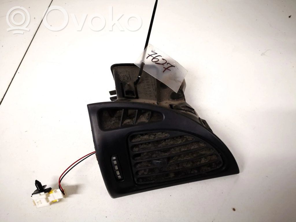 Citroen C5 Rejilla de ventilación central del panel 