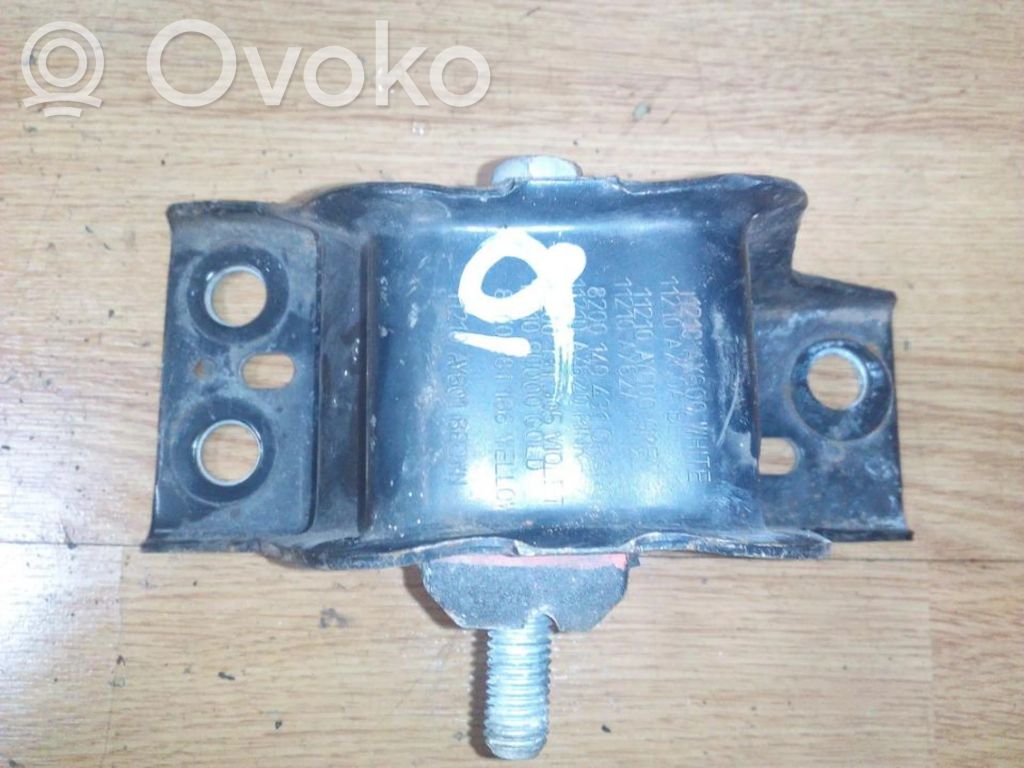 Nissan Micra Engine mount bracket 