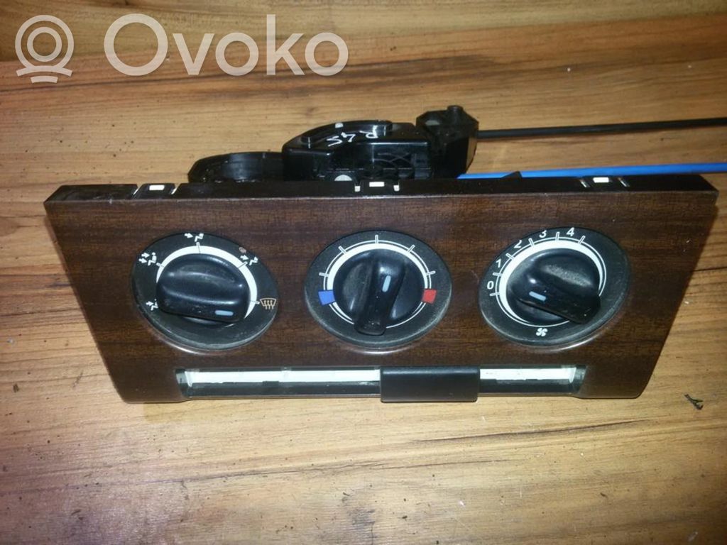 Panel klimatyzacji   JFC000900,JFC000900