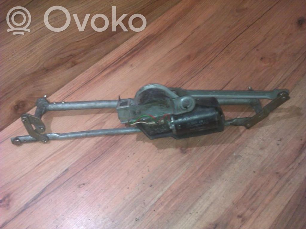 Motor și paralelogram ștergător parbriz