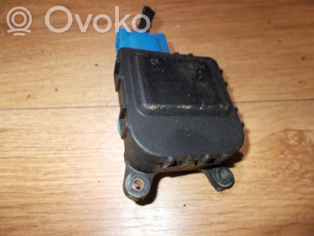 Audi A4 S4 B5 8D Motor/actuator clapetă aer 