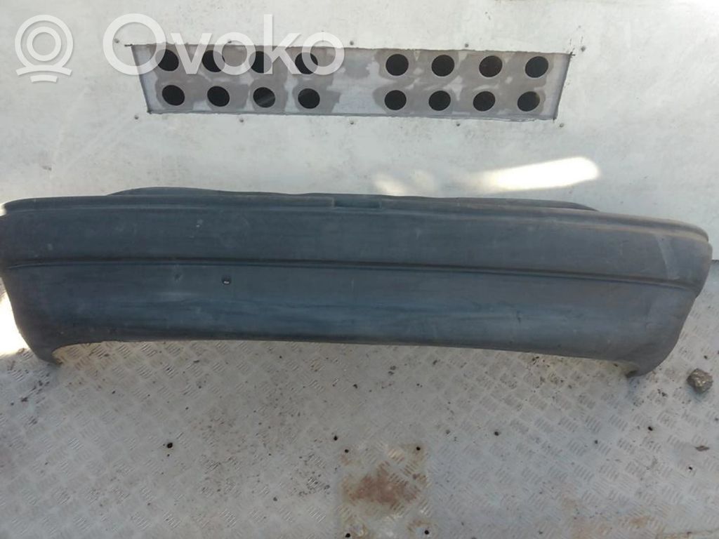 Opel Astra F Parachoques 