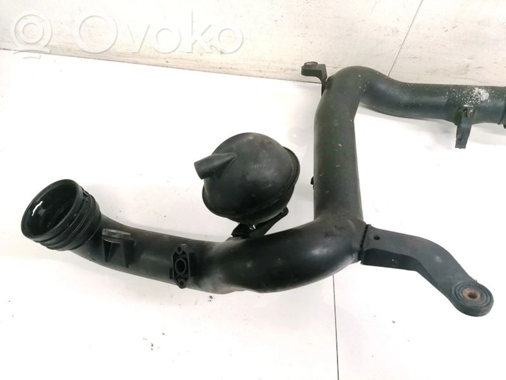 Volkswagen Touran I Furtun/conductă intercooler 