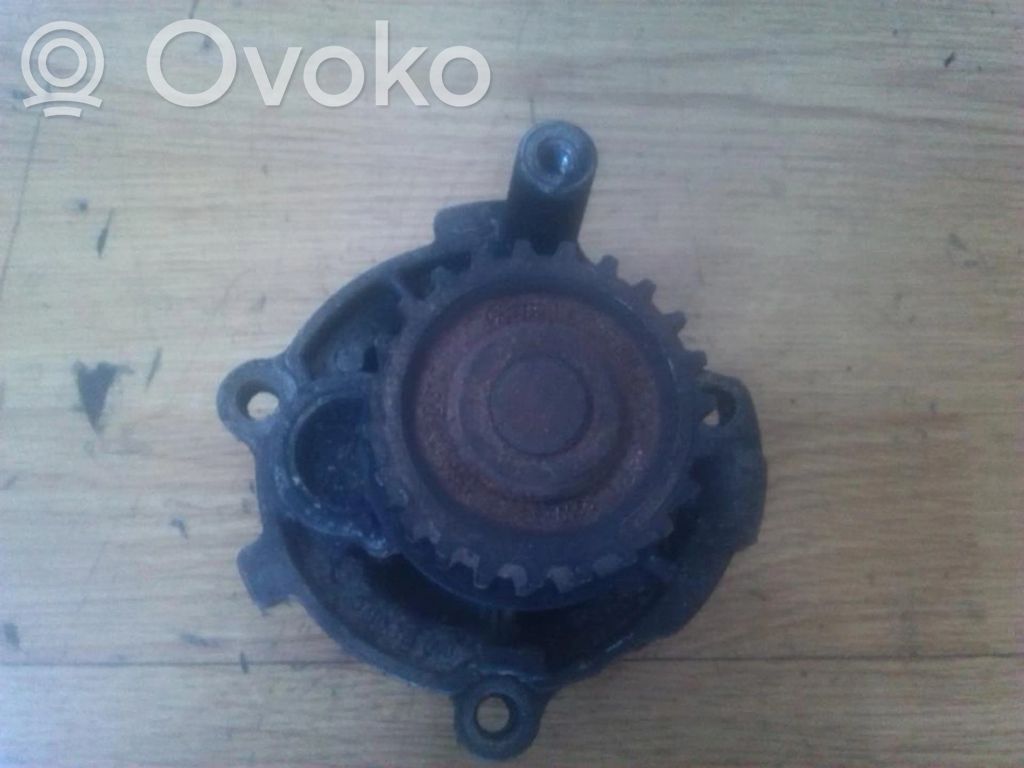 Audi A6 S6 C5 4B Pompe de circulation d'eau 