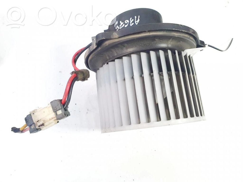Hyundai i30 Ventilator aerotermă 