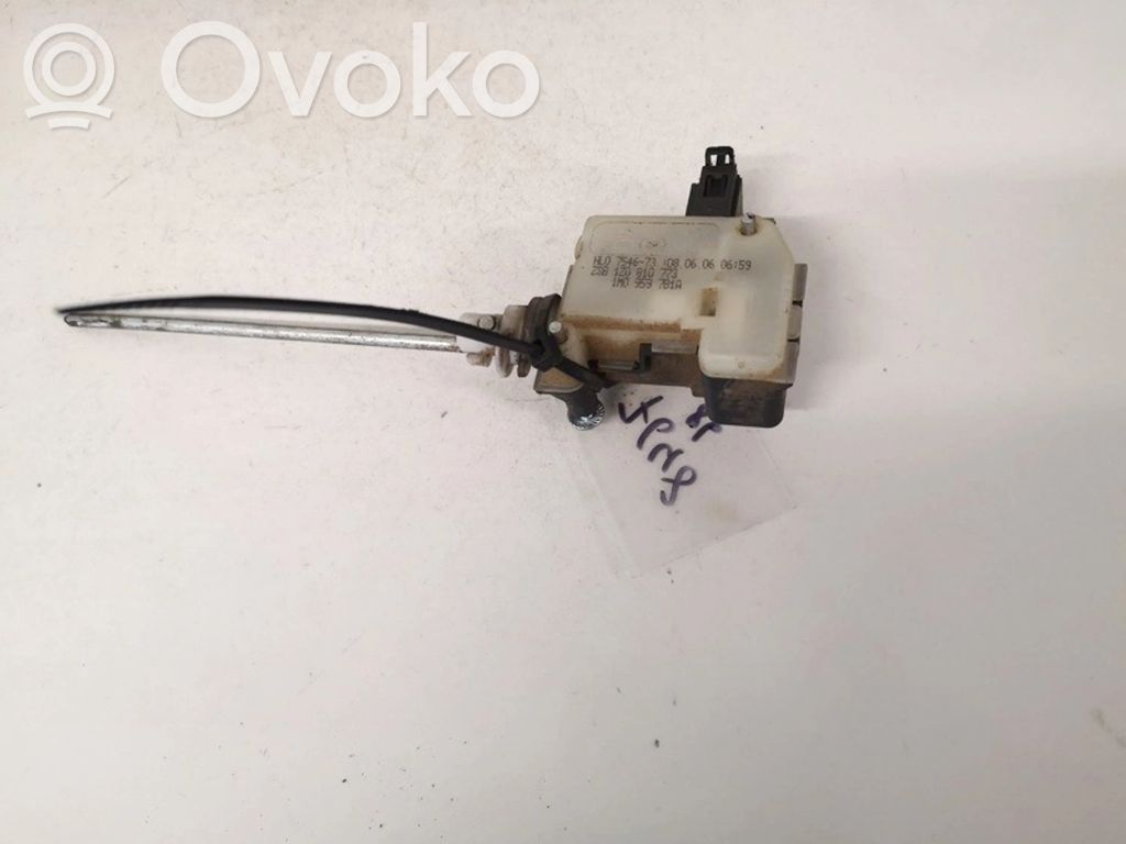 Skoda Octavia Mk2 (1Z) Motor închidere centralizată