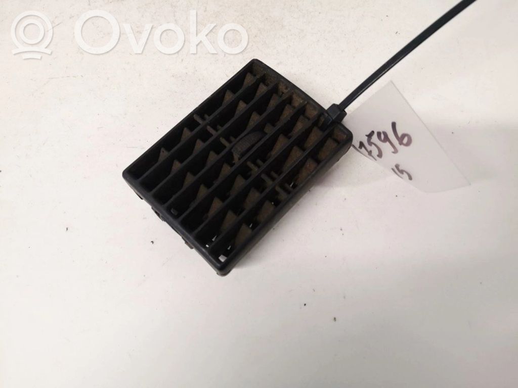 Grilă ventilație centrală   893820957,893820957