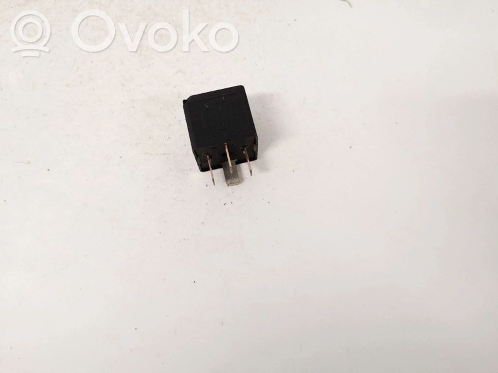 Alte relee   2S7T14B192AA,2S7T14B192AA