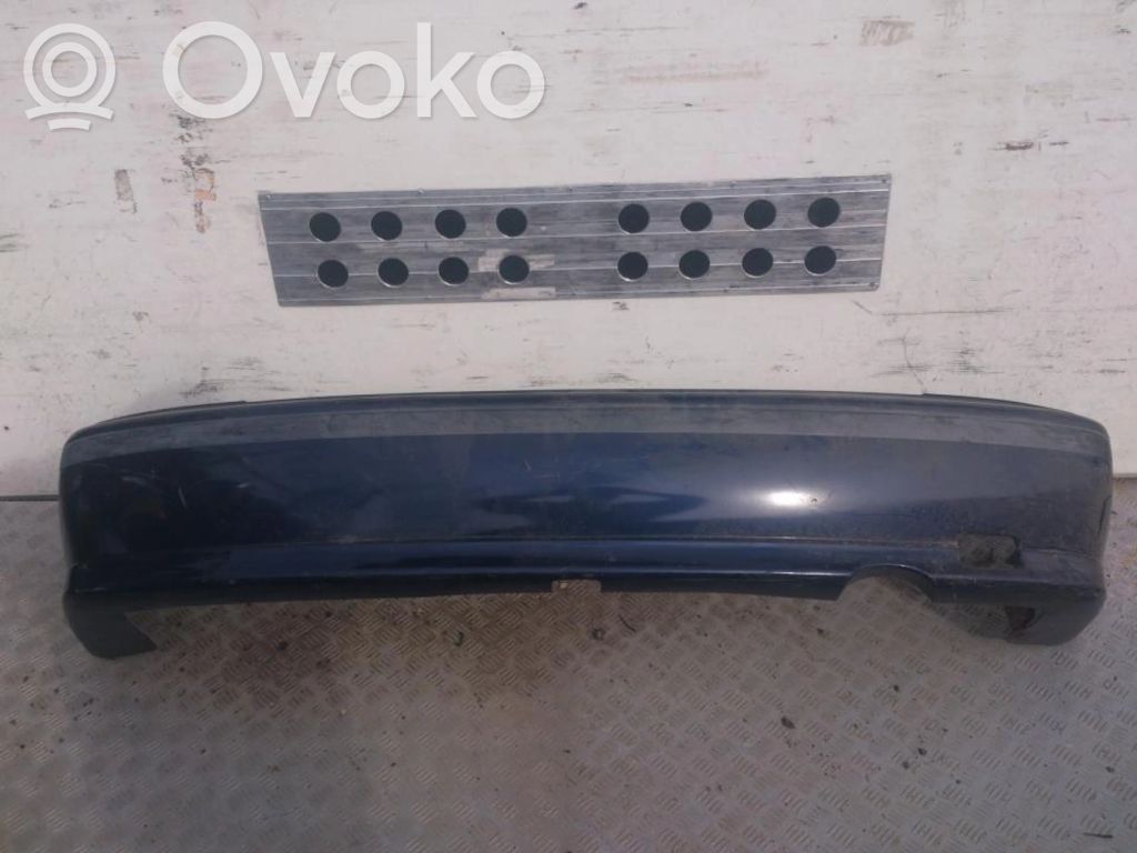 Nissan Almera Parachoques 