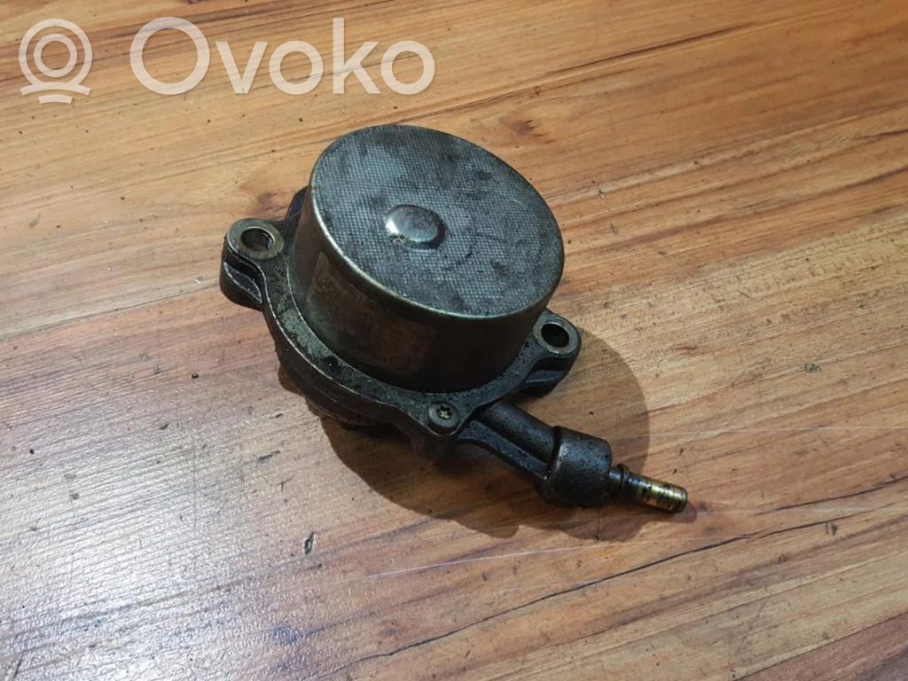 Peugeot 607 Pompe à vide