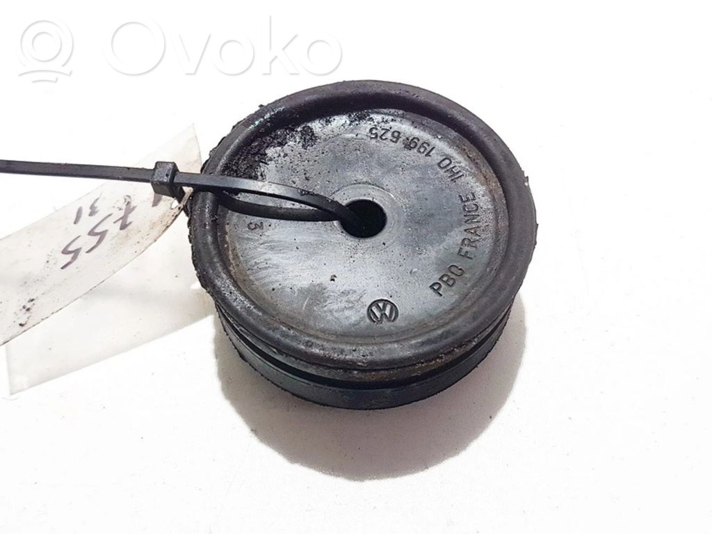 Engine mount bracket   357199621,1H0199625,1H0199625,357199621