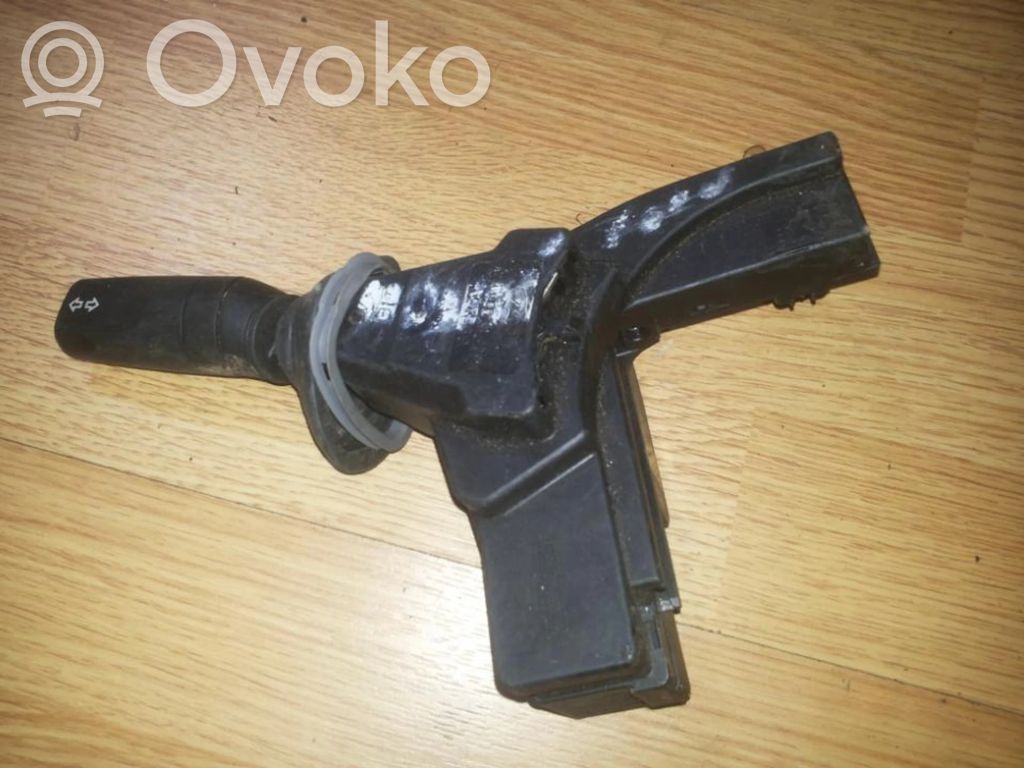 Ford Mondeo MK I Leva indicatori