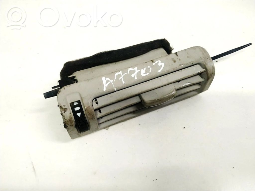 Audi A6 S6 C6 4F Rejilla de ventilación central del panel 