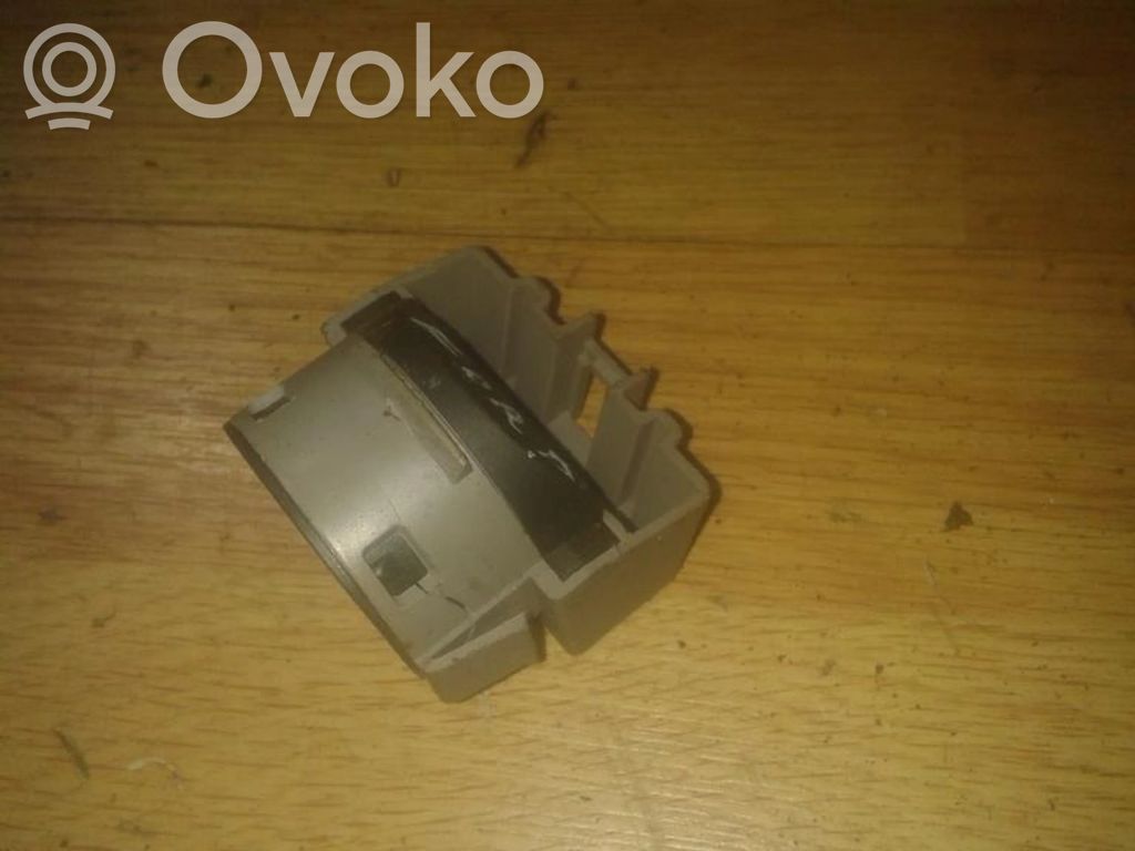 Ford Mondeo MK II Contatto blocchetto accensione