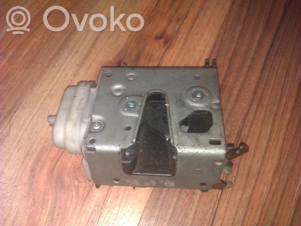 Etuoven lukko   4D0173A,4D0173A