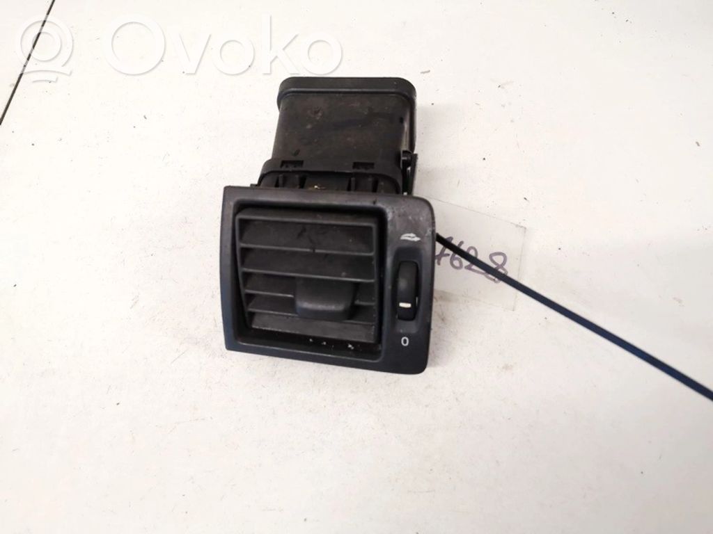 Volvo S40 Rejilla de ventilación central del panel 