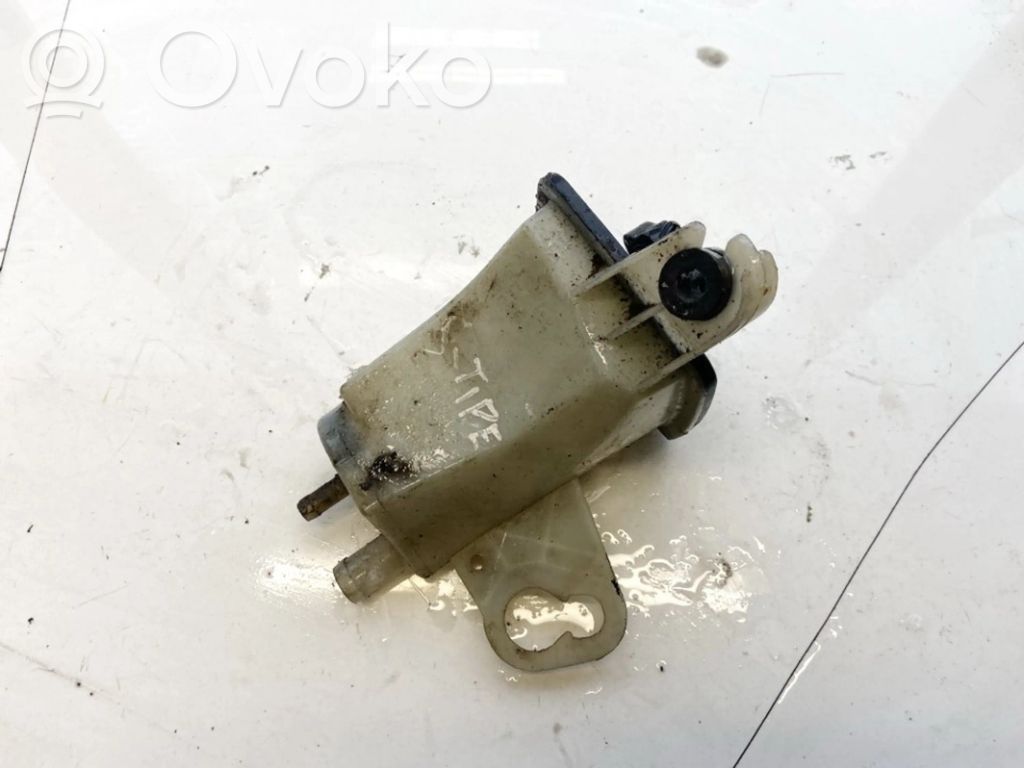 Jarrunestesäiliö   XW433R700AC,XW433R700AC,XW433R700AC,XW433R700AC
