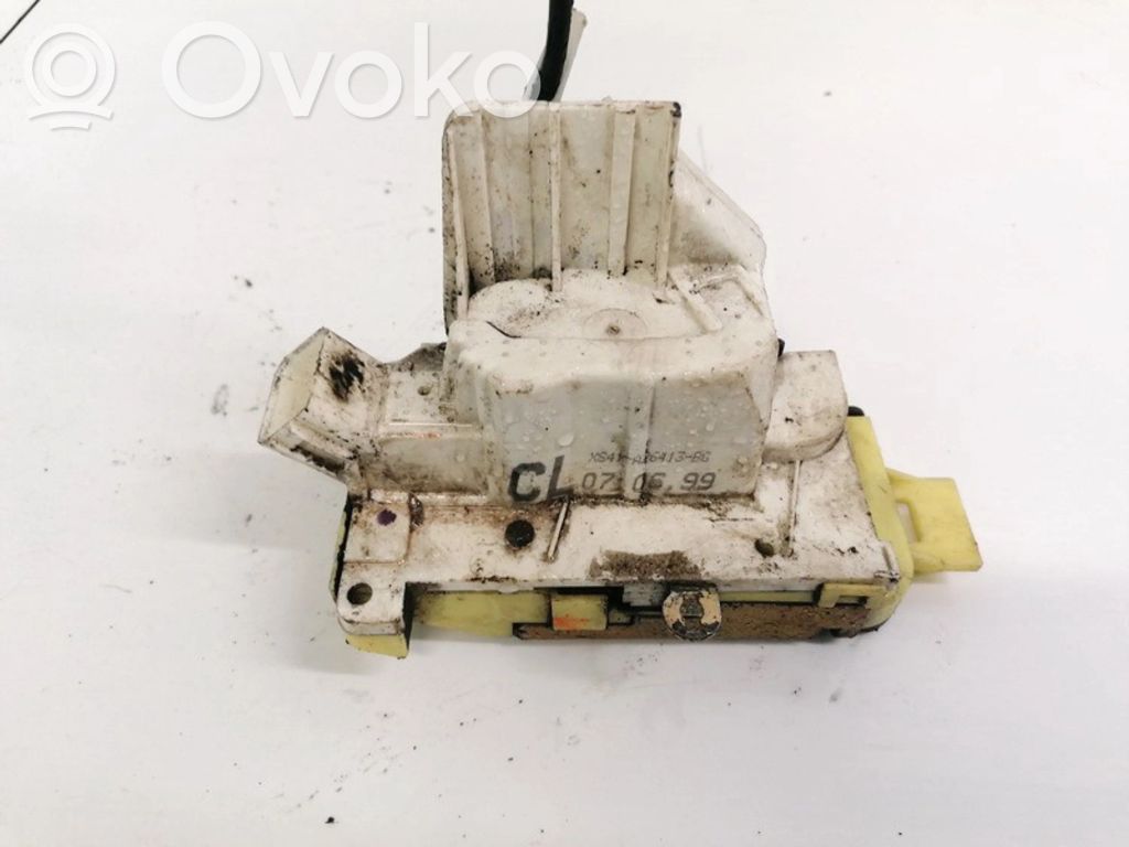 Ford Focus Etuoven lukko 