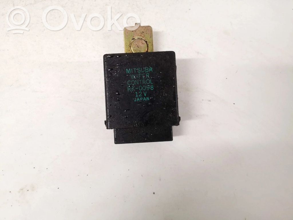Lasinpyyhkimen rele   RK0098,RK0098,RK0098,RK0098