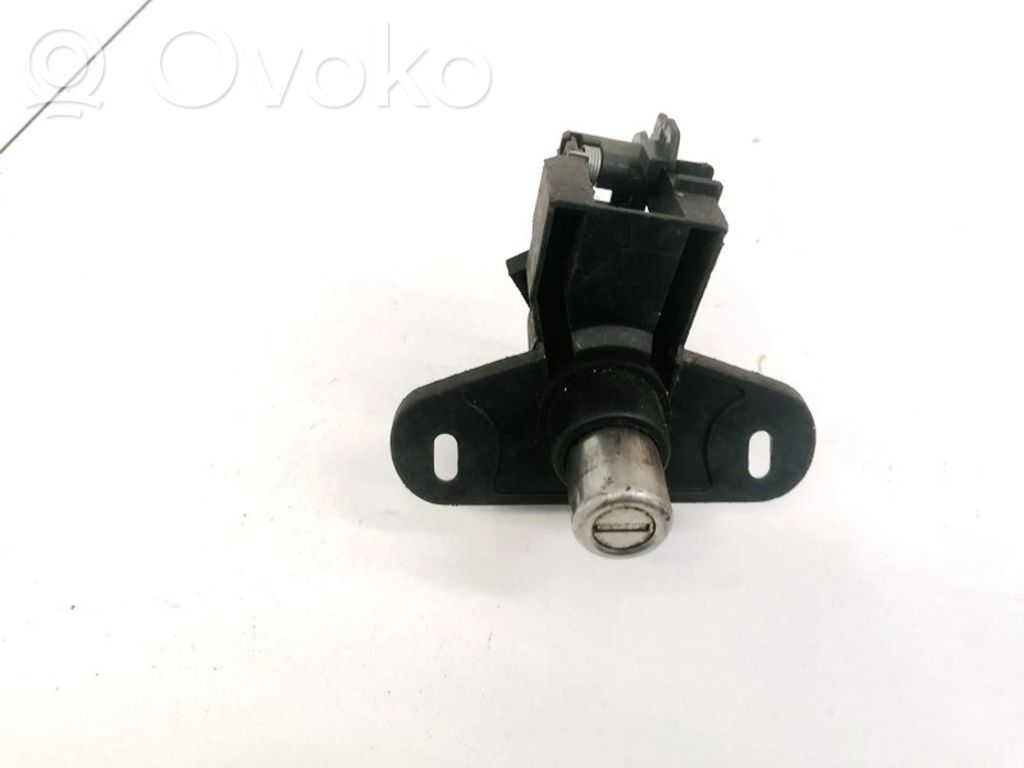 Opel Astra F Serratura esterna portellone 