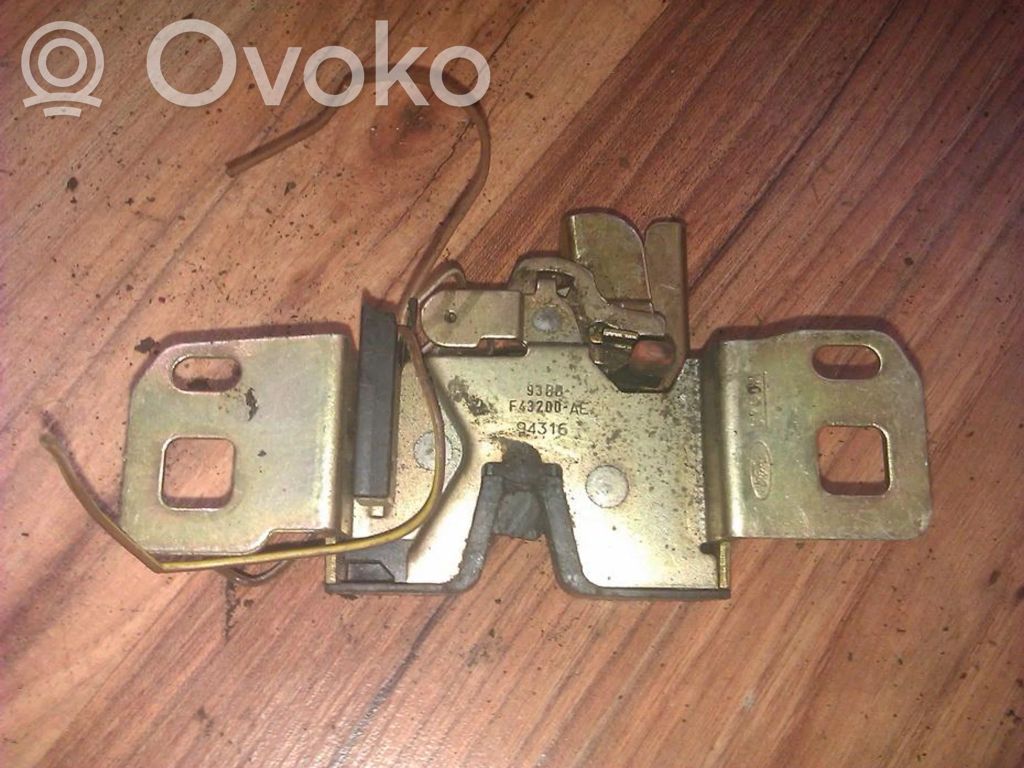 Ford Mondeo MK I Blocco/chiusura/serratura del portellone posteriore/bagagliaio 