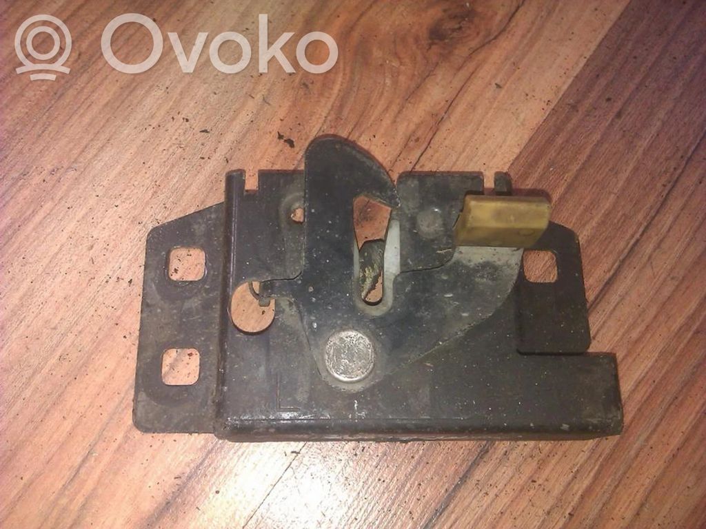 Serrure de capot   93BB16701AF,93BB16701AF