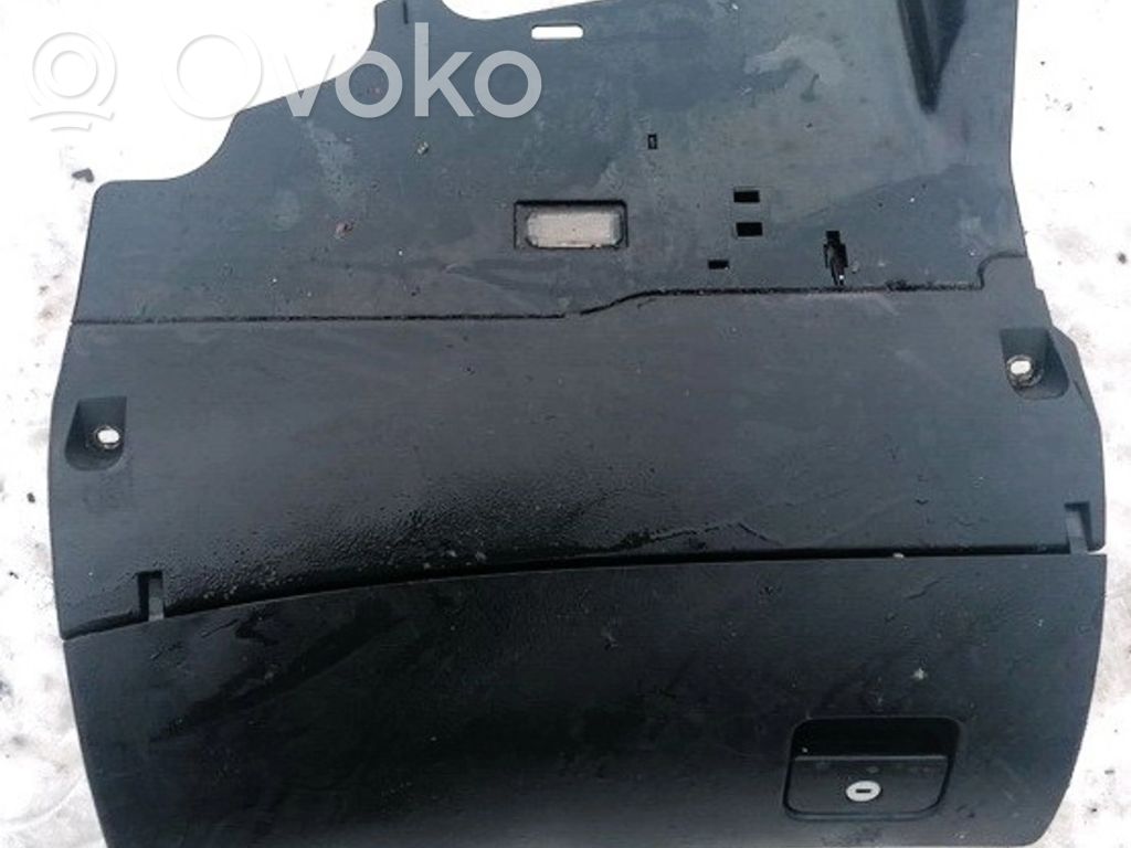 Hansikaslokero   4B1857035AD,4B1857035AD